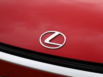 Lexus LBX
